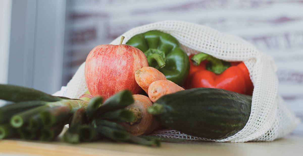 Cotton bag filled with vegetables