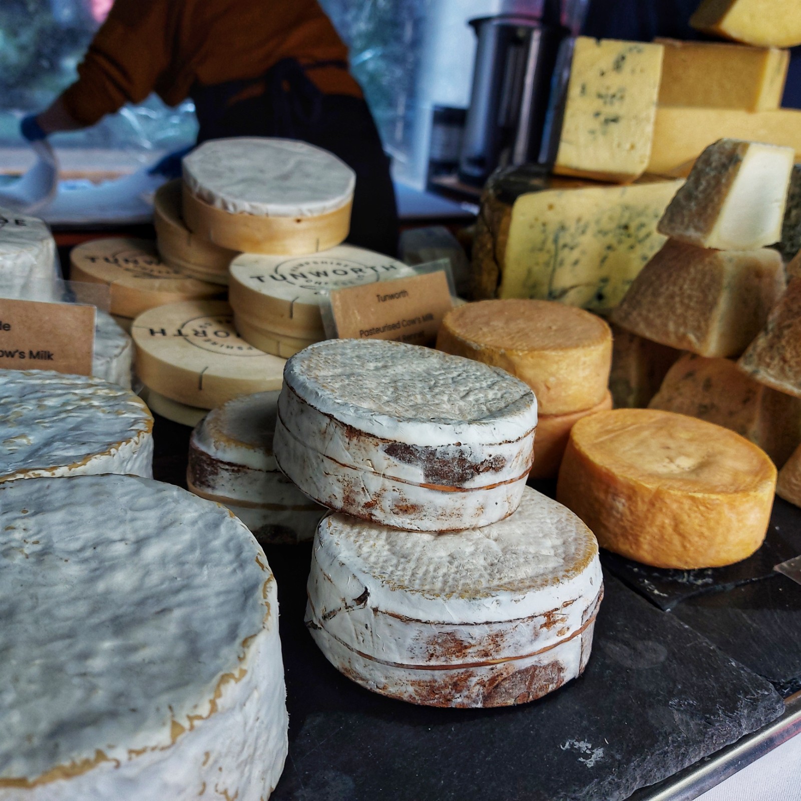 Two Belly at Finzels Reach Market (photo credit: Sophie Bowden)